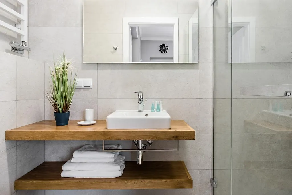 Sanhaus Apartments - Sailor - Apartamenty Dla Par 2 Minuty Od Plazy