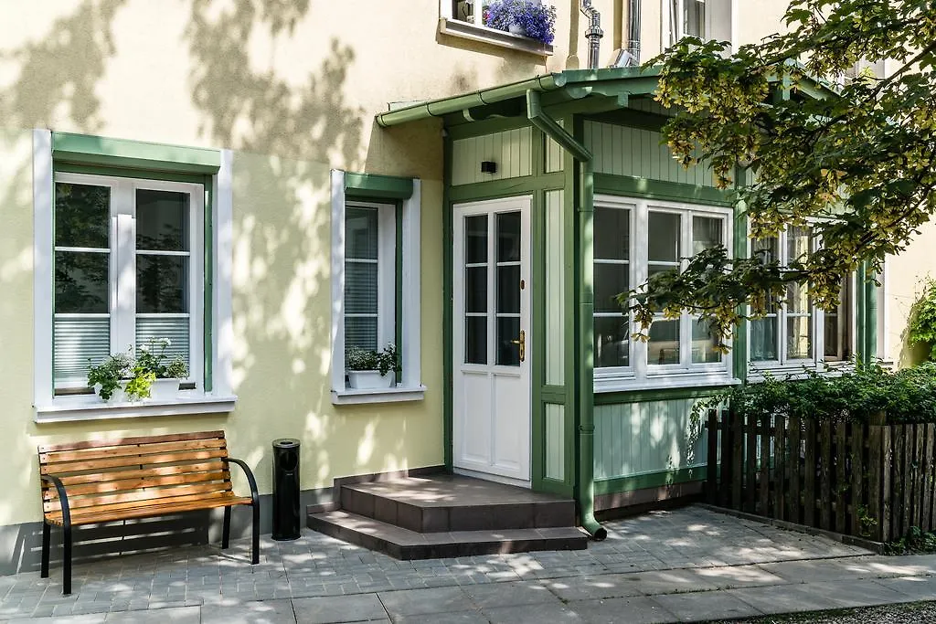 Sanhaus Apartments - Sailor - Apartamenty Dla Par 2 Minuty Od Plazy Poland